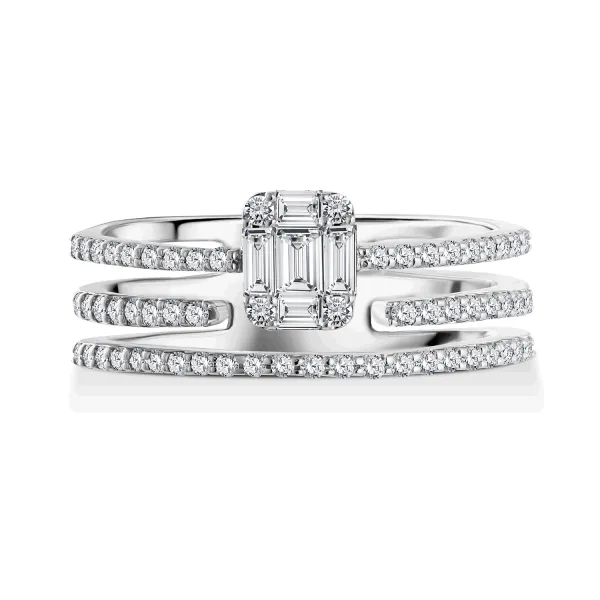 CR3946 - 18k white gold diamond ring