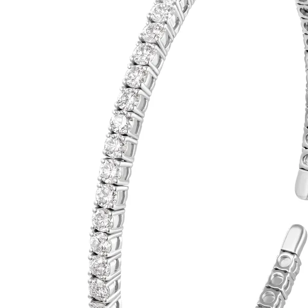 cb1742 - 18k white gold diamond bangel